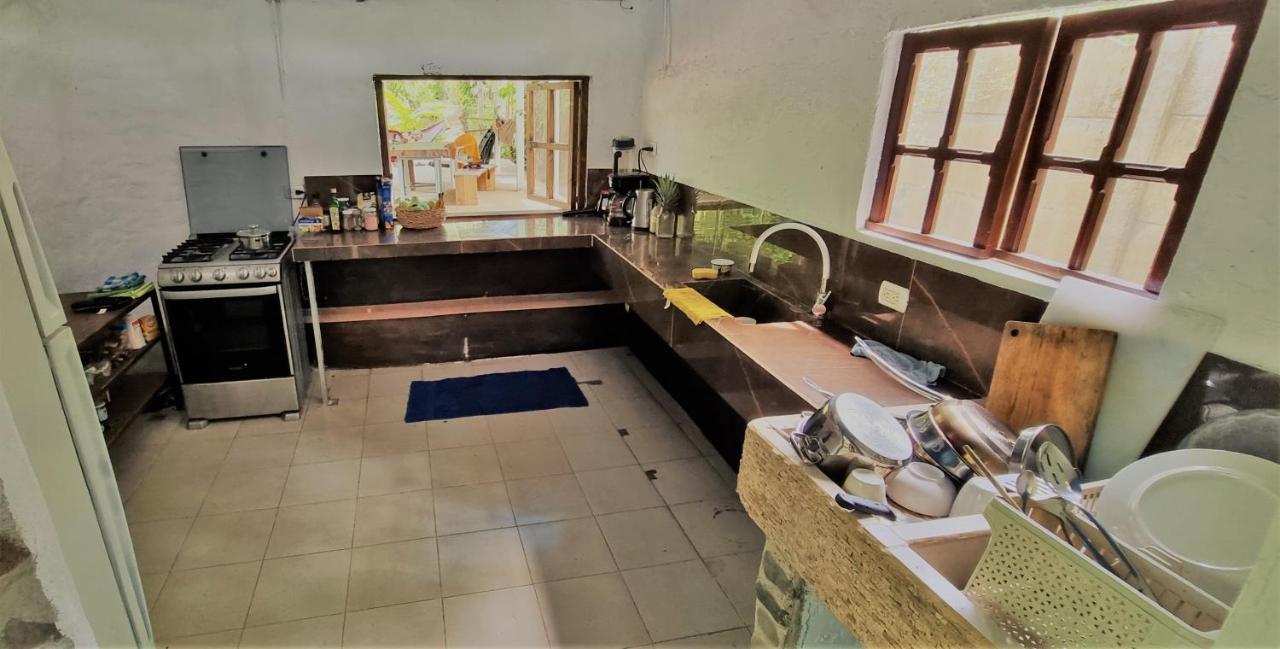 Uvita River Guesthouse Kültér fotó