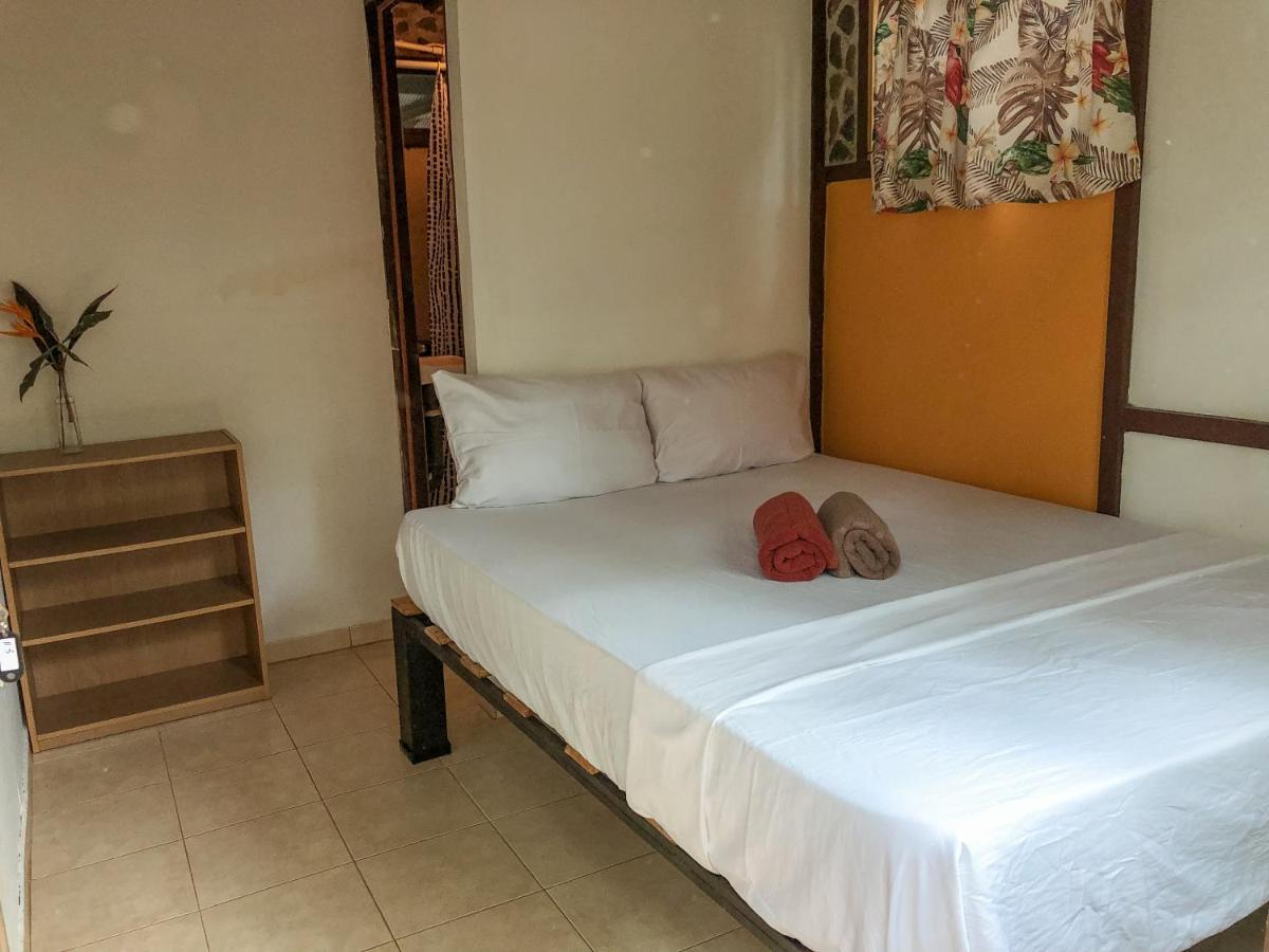 Uvita River Guesthouse Kültér fotó