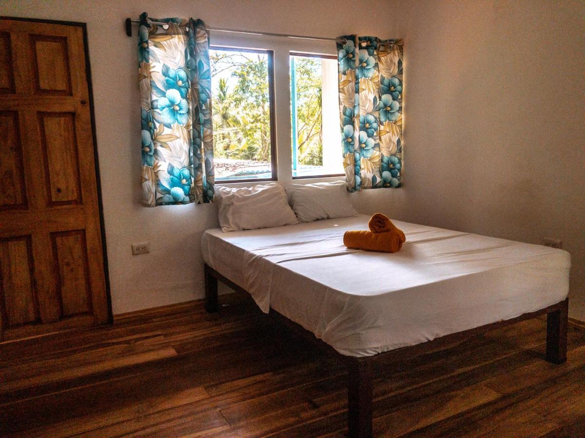 Uvita River Guesthouse Kültér fotó