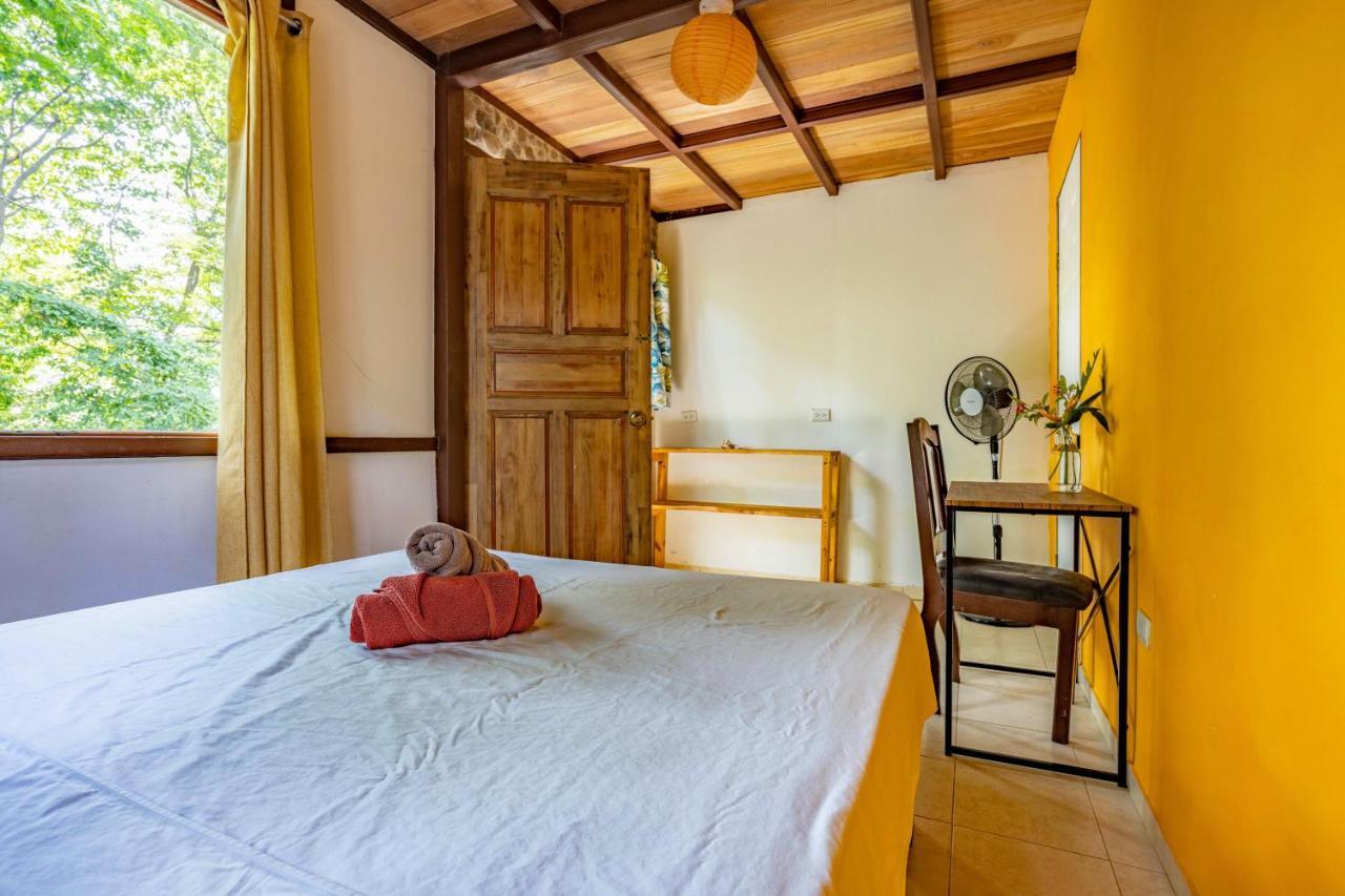 Uvita River Guesthouse Kültér fotó