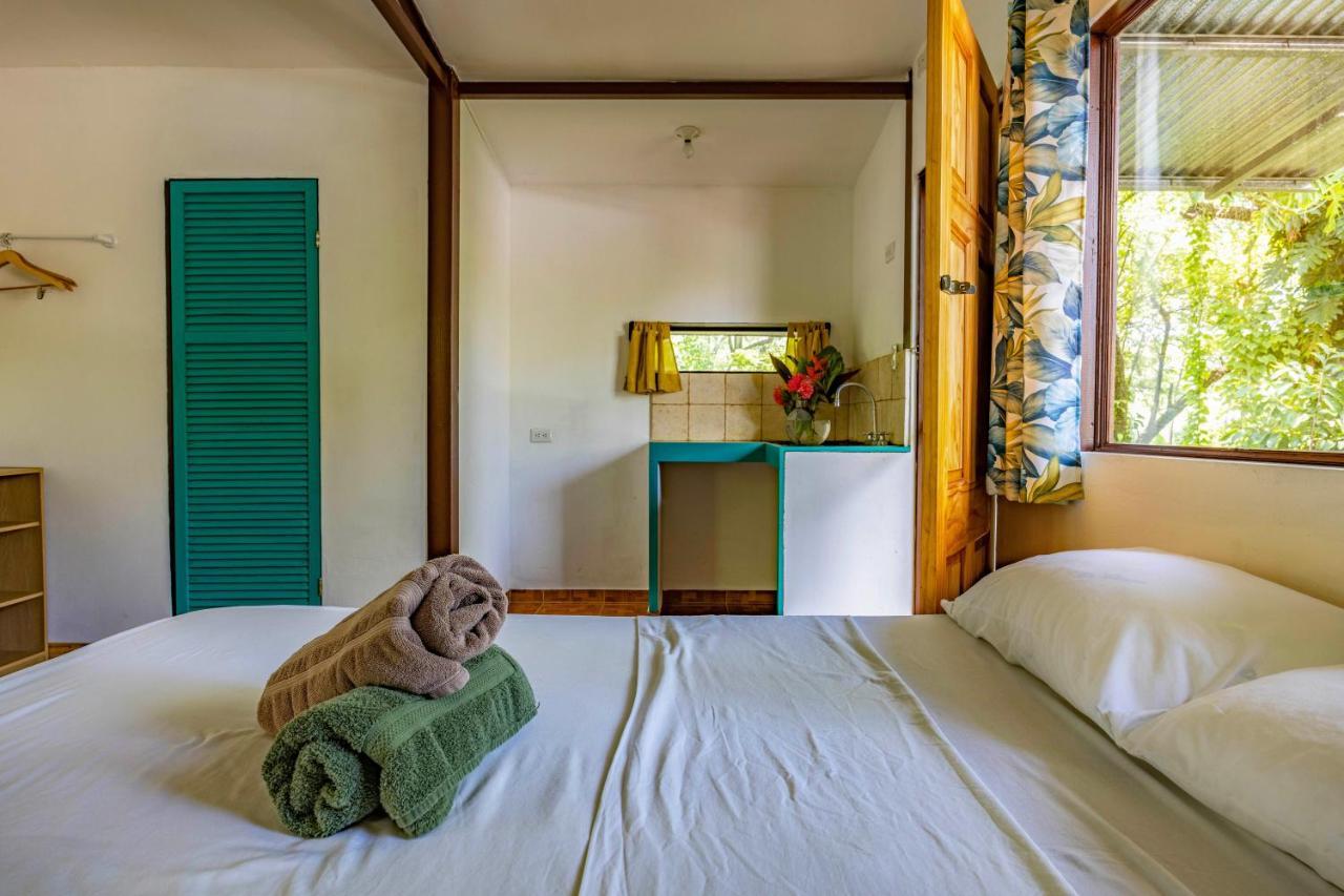 Uvita River Guesthouse Kültér fotó