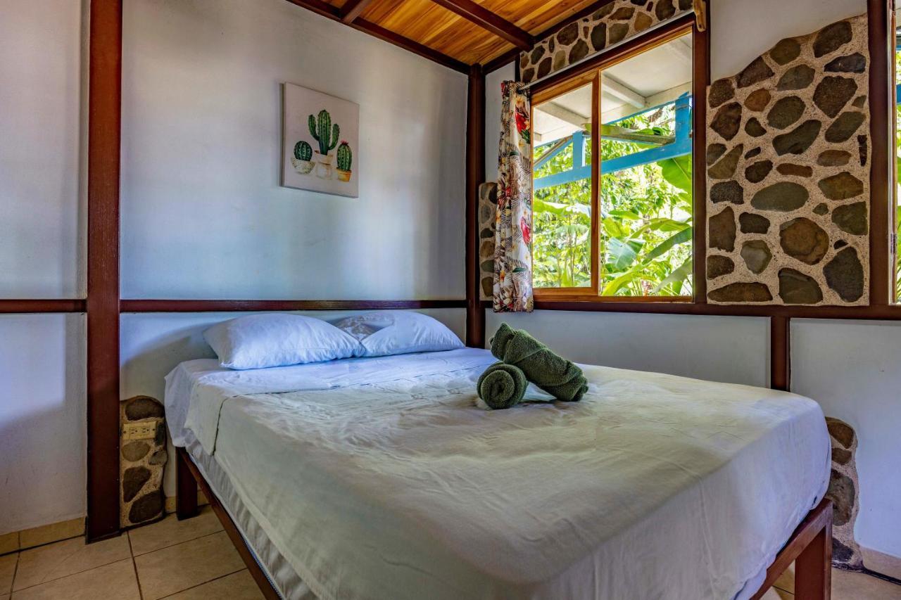 Uvita River Guesthouse Kültér fotó