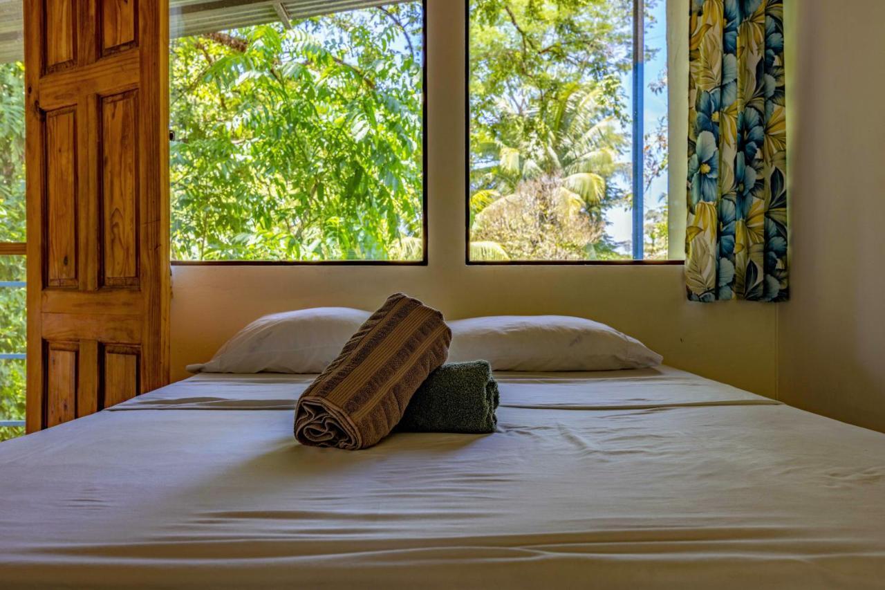 Uvita River Guesthouse Kültér fotó